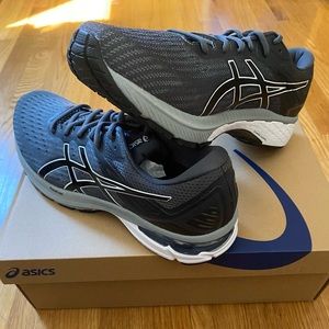 Men’s ASICS Shoes
